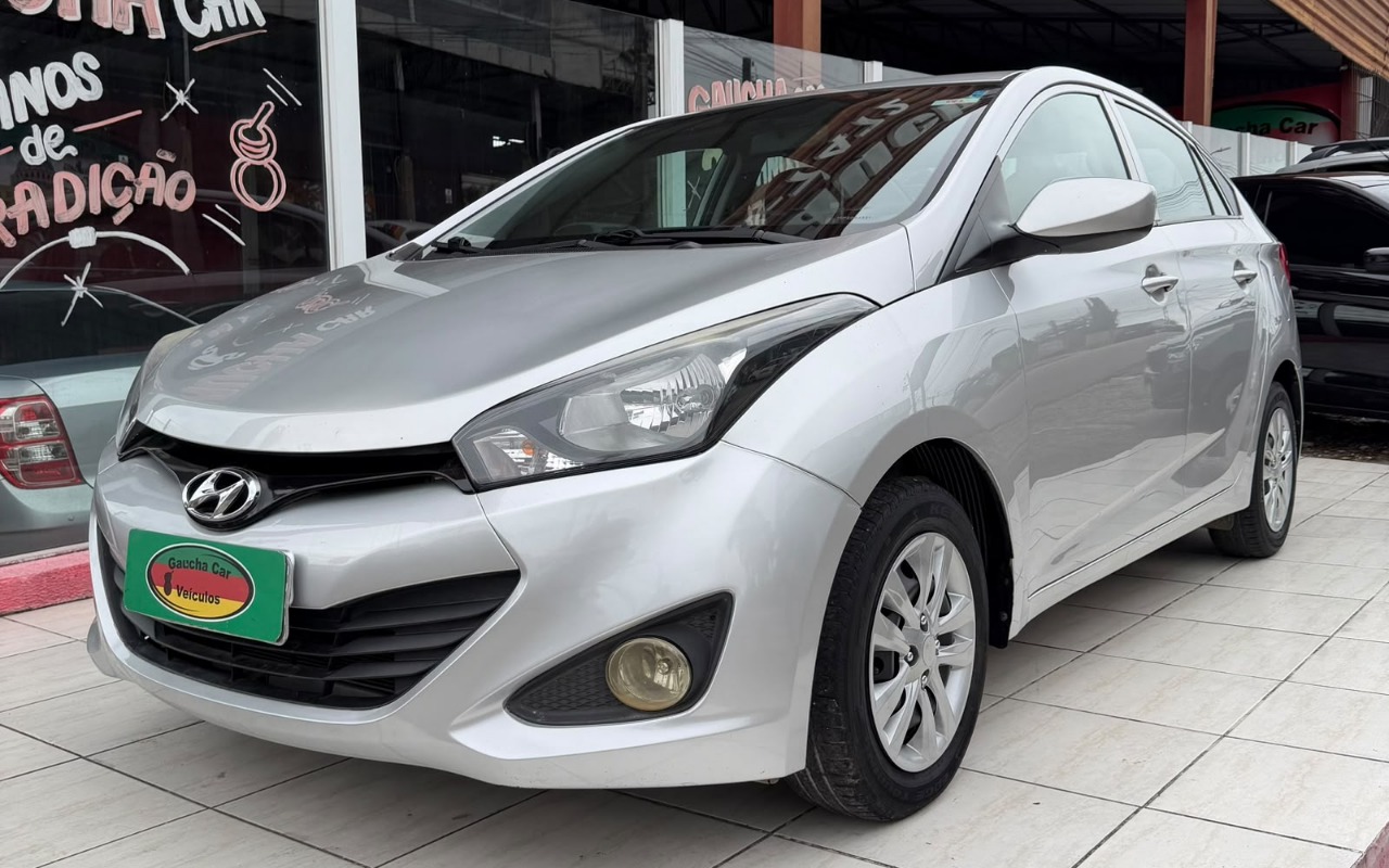 Hyundai HB20S 2015 Prata — foto 1 de 3