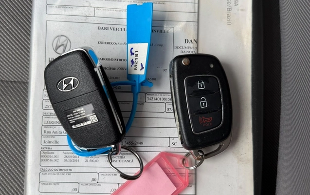imagem-https://www.socarrao.com.br/sc-vehicle-images-prod/4254386/1791292121646-ZWJhYjc4OGMtZjJkZS00Y2RhLWFiMDEtYTYxZjJjMjQ0NTAxLmpwZw.jpg