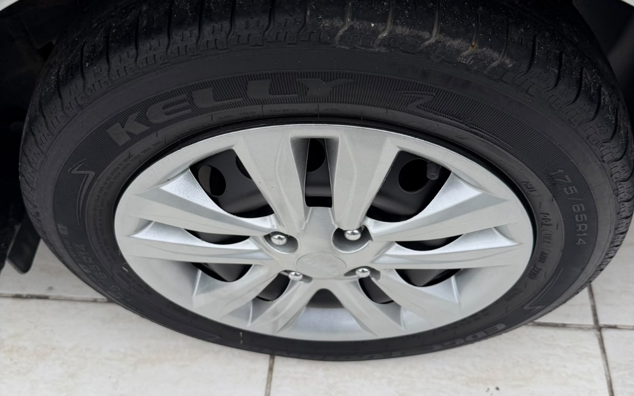 imagem-https://www.socarrao.com.br/sc-vehicle-images-prod/4254386/1791292121707-ZDQxNzUxMzAtZWU3Mi00ZjA3LTkwYjgtOGM1YTFmYzMxZTBjLmpwZw.jpg
