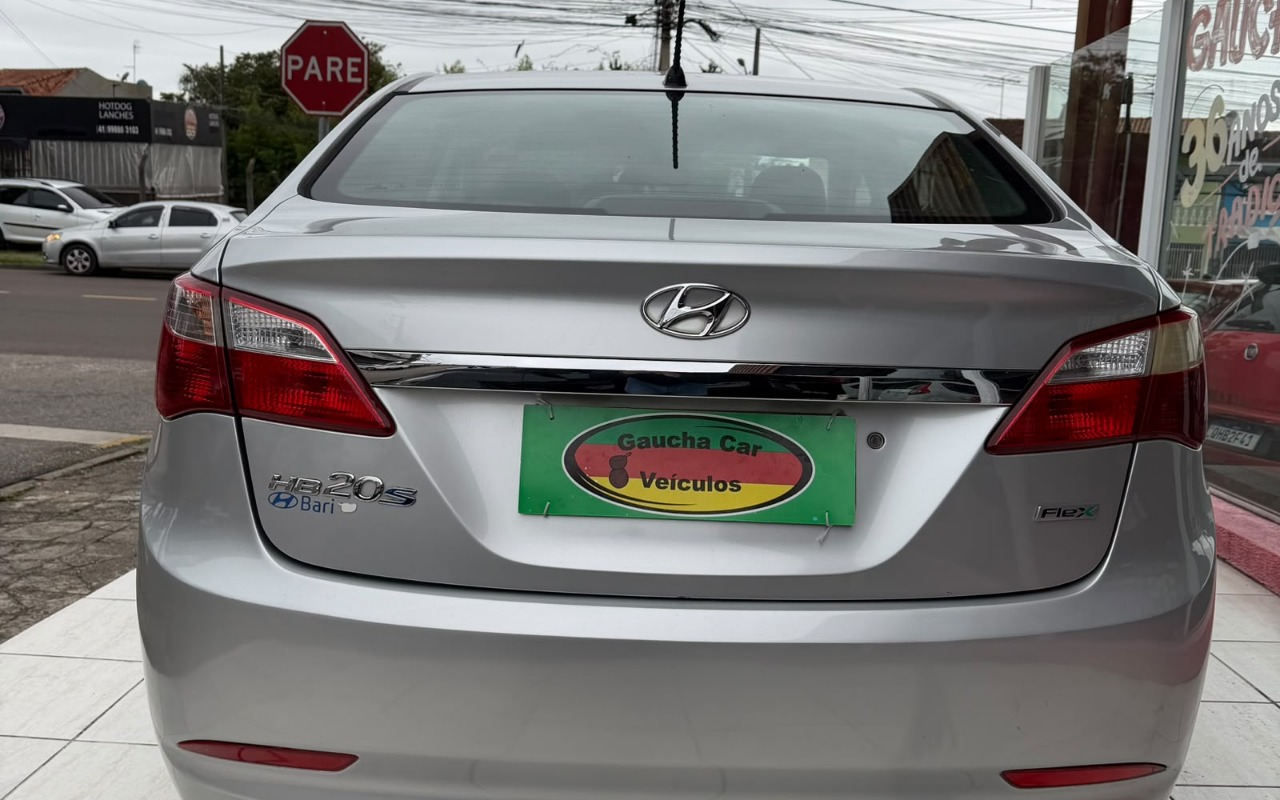 imagem-https://www.socarrao.com.br/sc-vehicle-images-prod/4254386/1791292121956-OTVlNGEwOTAtOWQ2YS00YmY3LTg0OTctNmIwOTQ2Njk2MzkwLmpwZw.jpg
