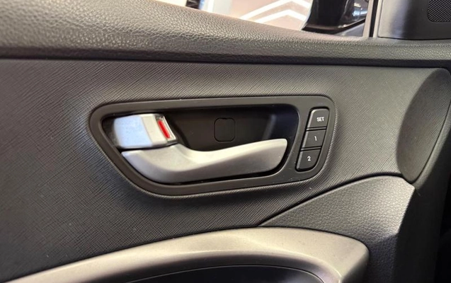 imagem-https://www.socarrao.com.br/sc-vehicle-images-prod/4254430/1790888217790-8535685_10_B_06dafc0e8a.jpeg