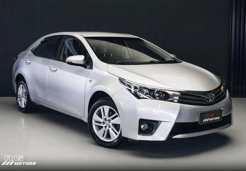 Toyota Corolla 2015 Prata — foto 1 de 3