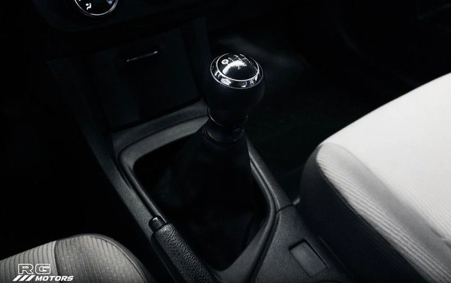 imagem-https://www.socarrao.com.br/sc-vehicle-images-prod/4254467/1790888006398-8515945_0_B_f5f1d399d4.jpeg