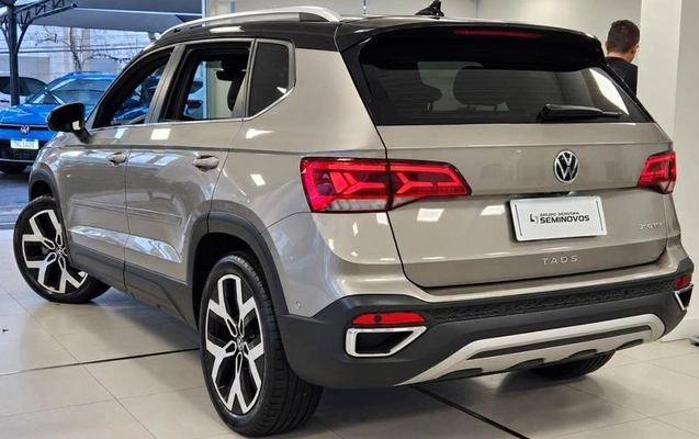 imagem-https://www.socarrao.com.br/sc-vehicle-images-prod/4254477/1790888136570-8526835_8_B_f0a3b0e679.jpeg