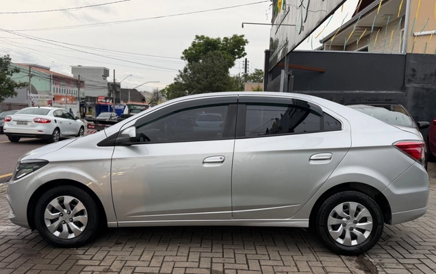 imagem-https://www.socarrao.com.br/sc-vehicle-images-prod/4254558/1790888701287-SU1HXzE5MjEuanBlZw.jpeg