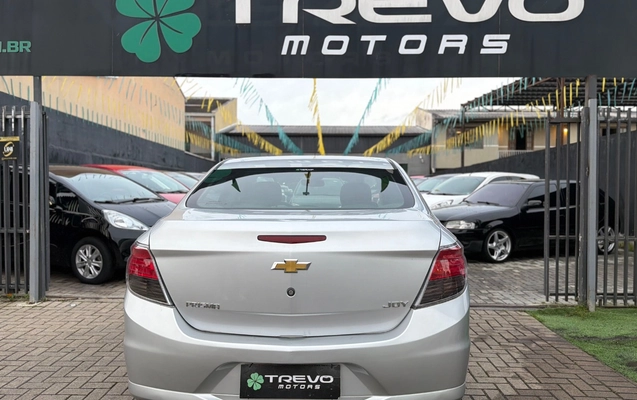 imagem-https://www.socarrao.com.br/sc-vehicle-images-prod/4254558/1790888701614-SU1HXzE5MjguanBlZw.jpeg