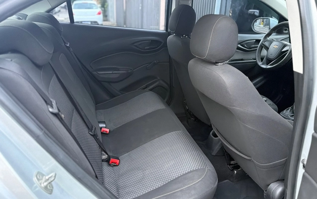 imagem-https://www.socarrao.com.br/sc-vehicle-images-prod/4254558/1790888702333-SU1HXzE5MjkuanBlZw.jpeg