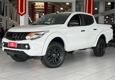 Mitsubishi Triton 2025 Branco — foto 1 de 3