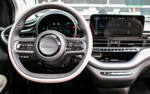imagem-https://www.socarrao.com.br/sc-vehicle-images-prod/4254627/1792779825288-8535870_16_B_a6ca6b8886.jpeg