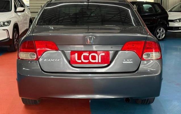 imagem-https://www.socarrao.com.br/sc-vehicle-images-prod/4254657/1790889484872-8530902_7_B_b0c2a8e046.jpeg