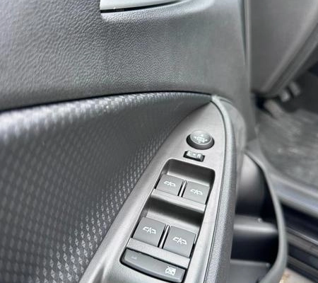 imagem-https://www.socarrao.com.br/sc-vehicle-images-prod/4254727/1791205336870-8360258_9_B_d090e85ac7.jpeg