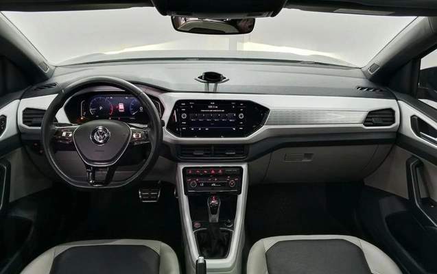 imagem-https://www.socarrao.com.br/sc-vehicle-images-prod/4254729/1791210707577-8502122_14_B_107a0a04e0.jpeg
