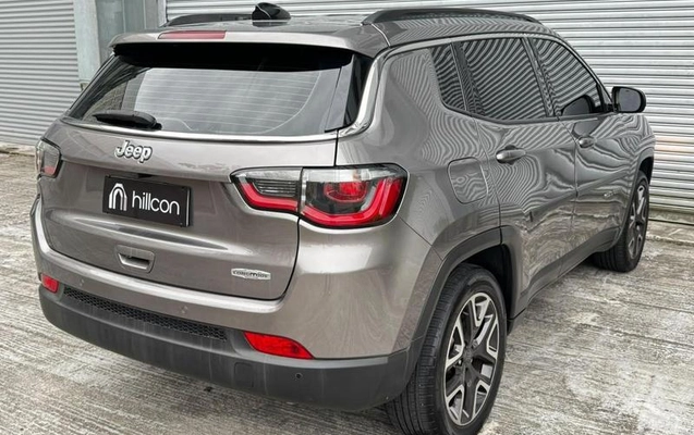 imagem-https://www.socarrao.com.br/sc-vehicle-images-prod/4254790/1790893617243-8531451_9_B_6165805e58.jpeg