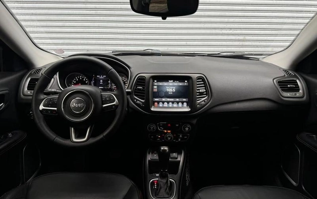 imagem-https://www.socarrao.com.br/sc-vehicle-images-prod/4254790/1790893617250-8531451_3_B_0eb79e9912.jpeg