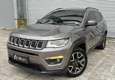 Jeep Compass 2018 Cinza — foto 1 de 3