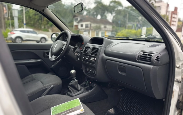 imagem-https://www.socarrao.com.br/sc-vehicle-images-prod/4254815/1791318228695-003_27f603a5bd8860fccf974cd059284d91.jpg