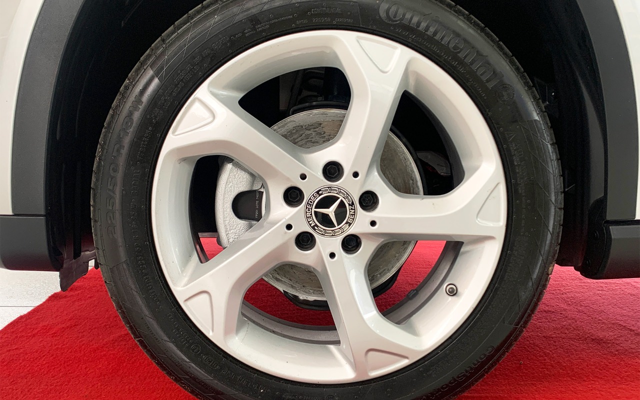 imagem-https://www.socarrao.com.br/sc-vehicle-images-prod/4254929/1790891581084-MDA5LmpwZw.jpg