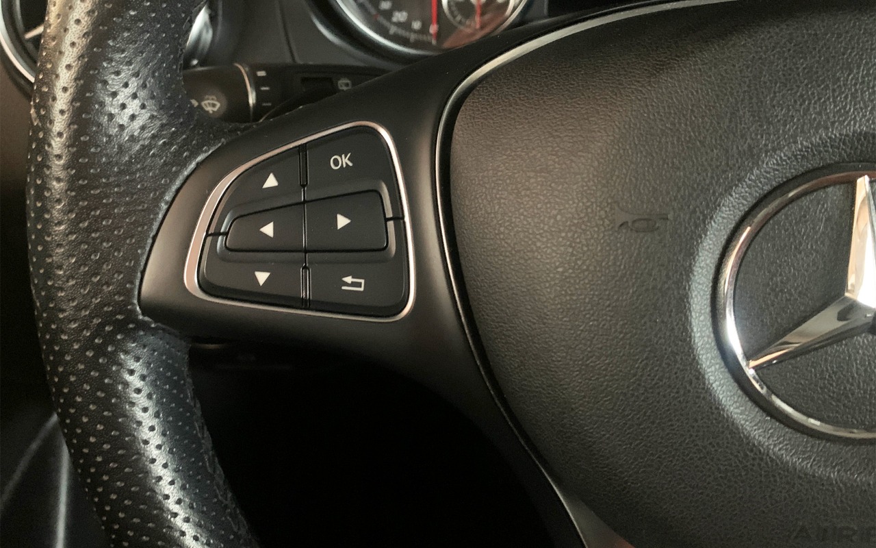imagem-https://www.socarrao.com.br/sc-vehicle-images-prod/4254929/1790891581286-MDExLmpwZw.jpg