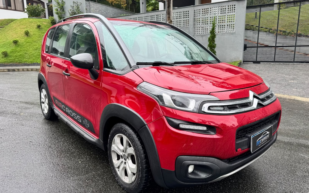 imagem-https://www.socarrao.com.br/sc-vehicle-images-prod/4255052/1790893110322-V2hhdHNBcHAgSW1hZ2UgMjAyNi0xMC0wMSBhdCAxMS4yMS4xNC5qcGVn.jpeg