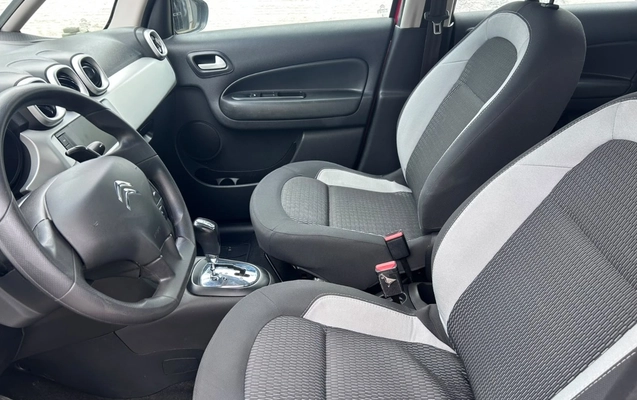 imagem-https://www.socarrao.com.br/sc-vehicle-images-prod/4255052/1792540669883-V2hhdHNBcHAgSW1hZ2UgMjAyNi0xMC0xMCBhdCAxMS40Mi4yOCAoMikuanBlZw.jpeg