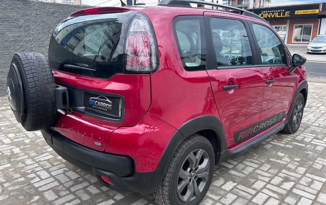 imagem-https://www.socarrao.com.br/sc-vehicle-images-prod/4255052/1792540669937-V2hhdHNBcHAgSW1hZ2UgMjAyNi0xMC0xMCBhdCAxMS40Mi4yNyAoMSkuanBlZw.jpeg