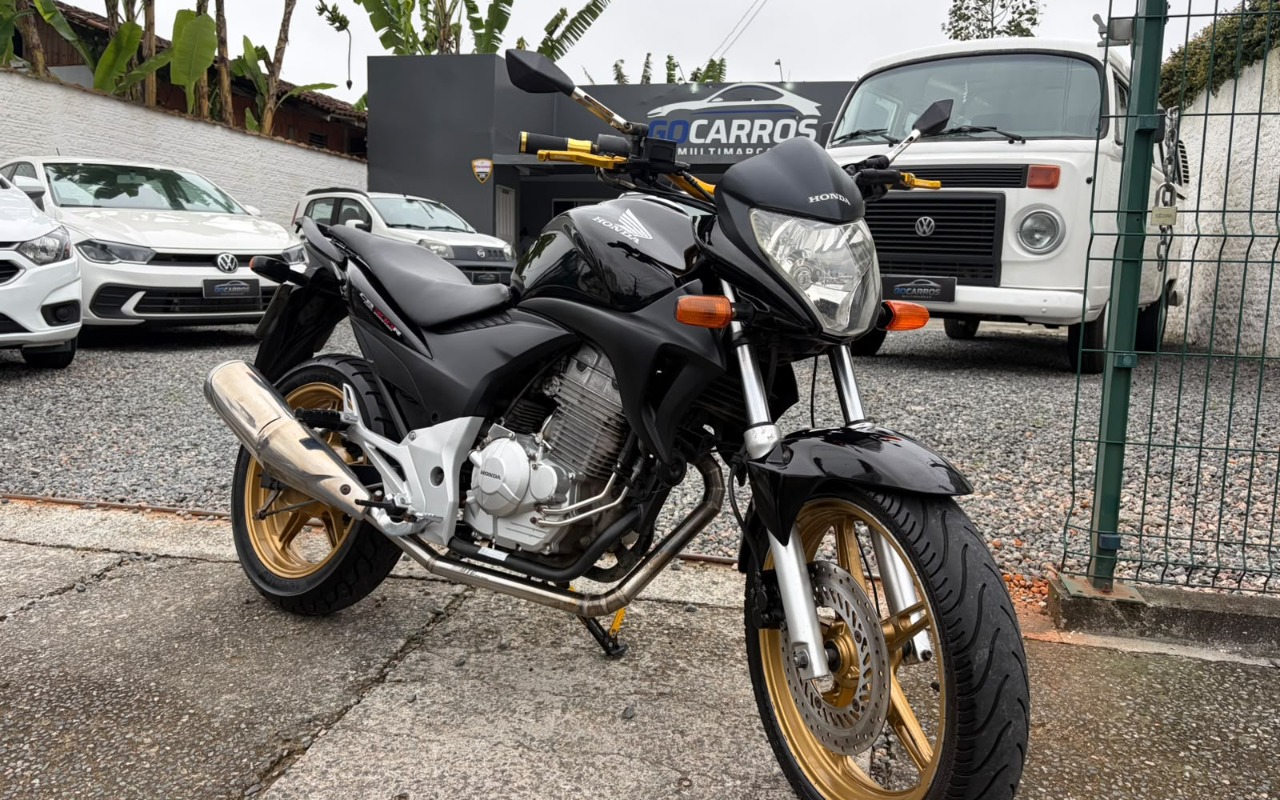 Honda CB 300R/ 300R FLEX 2010 Preto — foto 1 de 3