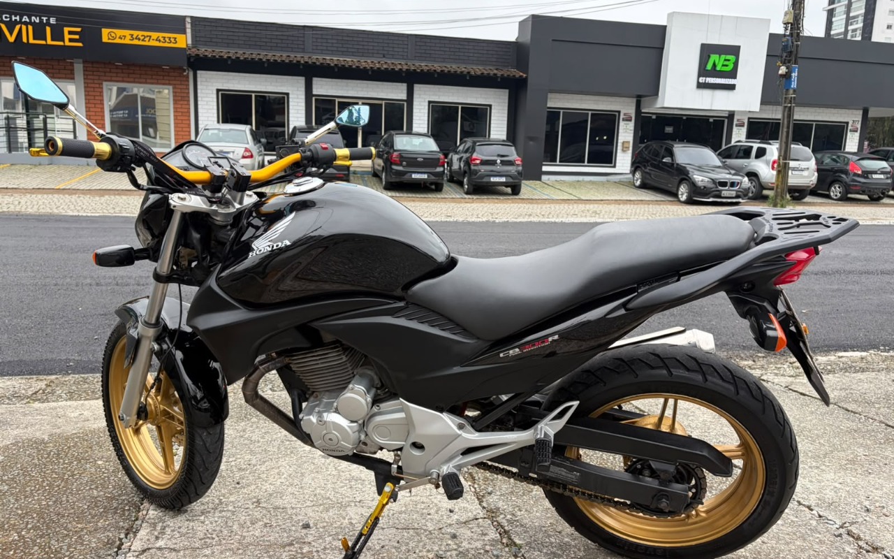 imagem-https://www.socarrao.com.br/sc-vehicle-images-prod/4255092/1790893213448-V2hhdHNBcHAgSW1hZ2UgMjAyNi0wOS0yMiBhdCAxNS41OS4zMyAoMikuanBlZw.jpeg