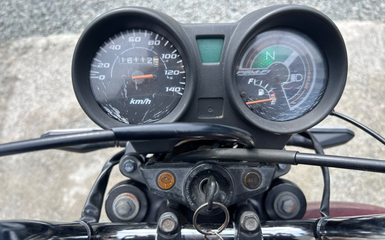 imagem-https://www.socarrao.com.br/sc-vehicle-images-prod/4255123/1790893329668-V2hhdHNBcHAgSW1hZ2UgMjAyNi0wOS0zMCBhdCAxMC4zNy4xNCAoMSkuanBlZw.jpeg