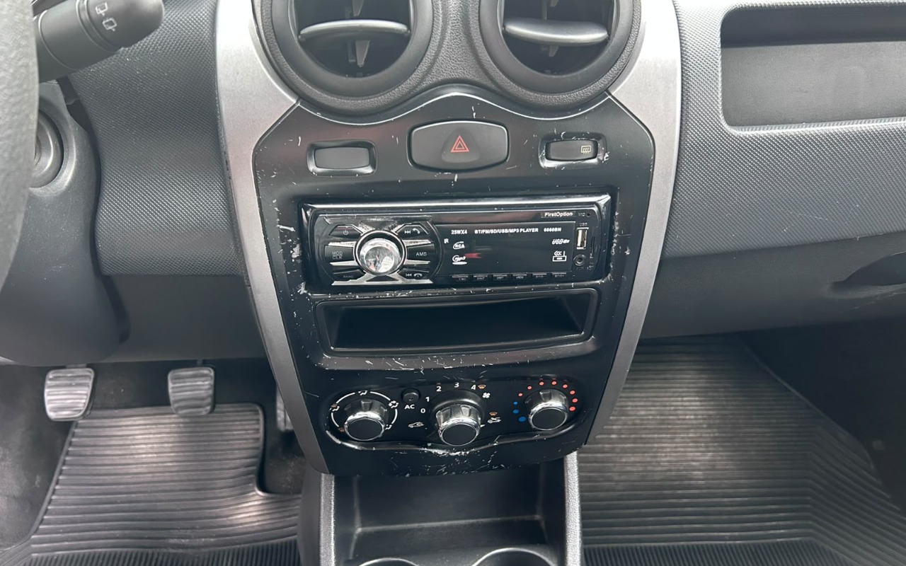 imagem-https://www.socarrao.com.br/sc-vehicle-images-prod/4255127/1790893465502-V2hhdHNBcHAgSW1hZ2UgMjAyNi0wOS0yMSBhdCAxNy4wMi4wOSAoMikuanBlZw.jpeg