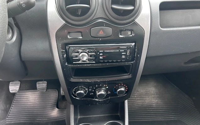 imagem-https://www.socarrao.com.br/sc-vehicle-images-prod/4255127/1790893465502-V2hhdHNBcHAgSW1hZ2UgMjAyNi0wOS0yMSBhdCAxNy4wMi4wOSAoMikuanBlZw.jpeg