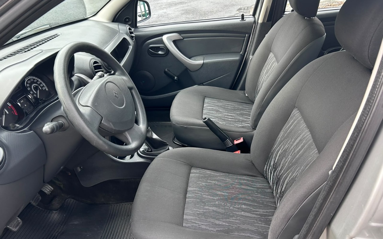 imagem-https://www.socarrao.com.br/sc-vehicle-images-prod/4255127/1790893465595-V2hhdHNBcHAgSW1hZ2UgMjAyNi0wOS0yMSBhdCAxNy4wMi4wOSAoMSkuanBlZw.jpeg