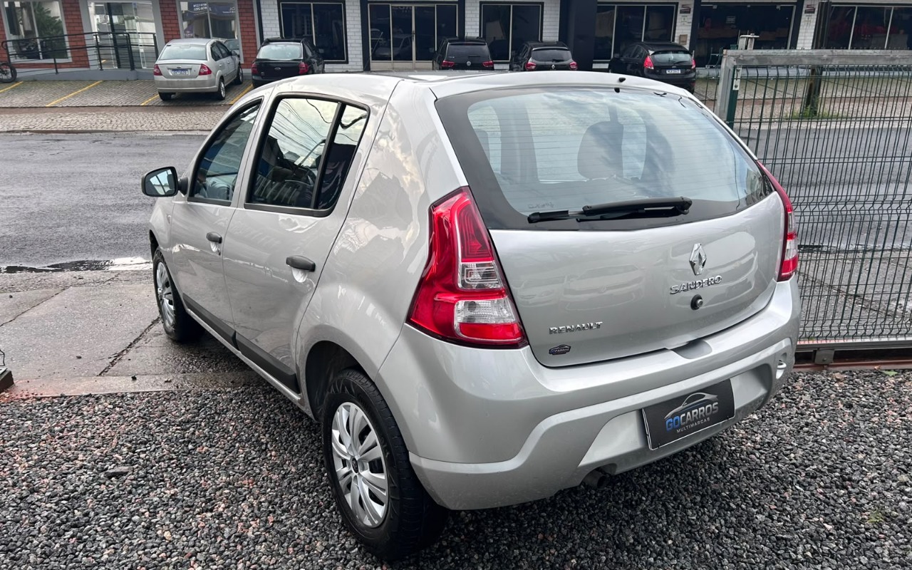 imagem-https://www.socarrao.com.br/sc-vehicle-images-prod/4255127/1790893465858-V2hhdHNBcHAgSW1hZ2UgMjAyNi0wOS0yMSBhdCAxNy4wMi4wOCAoMykuanBlZw.jpeg