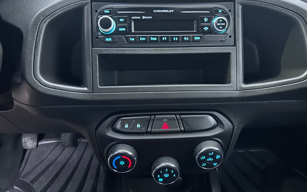 imagem-https://www.socarrao.com.br/sc-vehicle-images-prod/4255129/1790893653921-V2hhdHNBcHAgSW1hZ2UgMjAyNi0wOS0xMiBhdCAxNy41MC40NiAoMykuanBlZw.jpeg