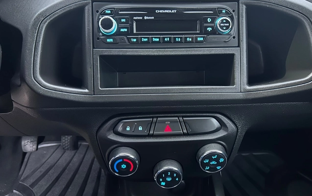 imagem-https://www.socarrao.com.br/sc-vehicle-images-prod/4255129/1790893653921-V2hhdHNBcHAgSW1hZ2UgMjAyNi0wOS0xMiBhdCAxNy41MC40NiAoMykuanBlZw.jpeg