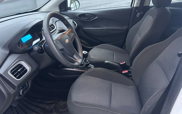 imagem-https://www.socarrao.com.br/sc-vehicle-images-prod/4255129/1790893654116-V2hhdHNBcHAgSW1hZ2UgMjAyNi0wOS0xMiBhdCAxNy41MC40NiAoMikuanBlZw.jpeg