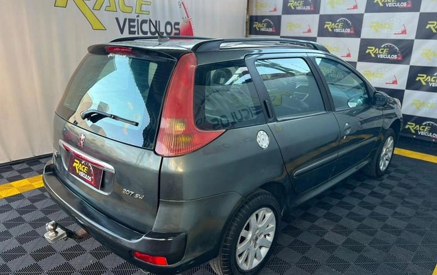 imagem-https://www.socarrao.com.br/sc-vehicle-images-prod/4255139/1790893948986-8107788_9_B_650d1441a1.jpeg