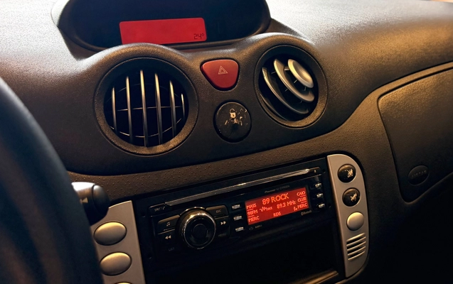imagem-https://www.socarrao.com.br/sc-vehicle-images-prod/4255486/1790899111557-dbc01143-0efc-40b6-a7cf-a84b36ced40e.jpg