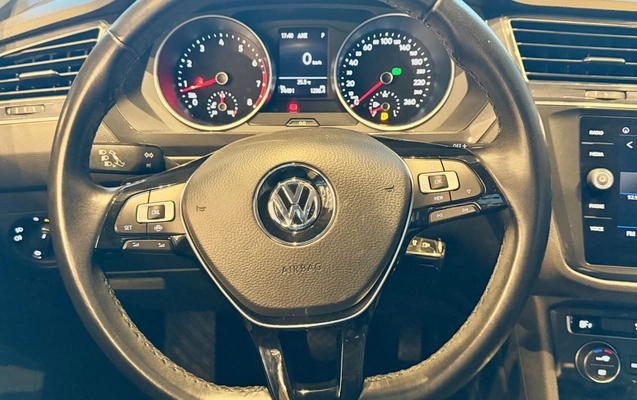 imagem-https://www.socarrao.com.br/sc-vehicle-images-prod/4255564/1790897901990-3960558b-af16-4e17-ad57-63254443019d.jpg
