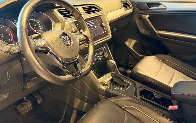 imagem-https://www.socarrao.com.br/sc-vehicle-images-prod/4255564/1790897901992-9a7f2b7f-abad-4ea9-ab38-31ba0b975d1e.jpg