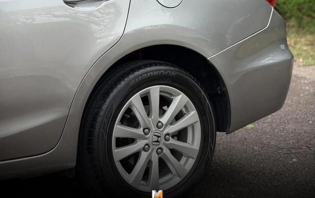 imagem-https://www.socarrao.com.br/sc-vehicle-images-prod/4255652/1790899020793-8536073_0_B_9b5d95158c.jpeg