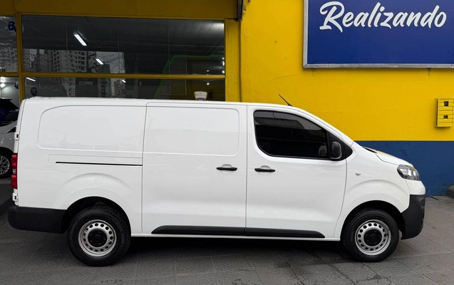 imagem-https://www.socarrao.com.br/sc-vehicle-images-prod/4256285/1790905993232-537db95fb5664e0da18e531727b8aec6_1790904933942.jpg