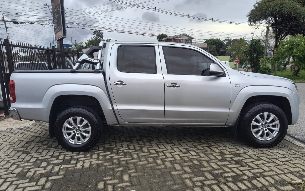 imagem-https://www.socarrao.com.br/sc-vehicle-images-prod/4256560/1790907774684-V2hhdHNBcHAgSW1hZ2UgMjAyNi0xMC0wMSBhdCAyMy4wNC41OC5qcGVn.jpeg