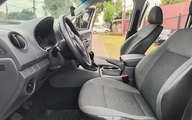 imagem-https://www.socarrao.com.br/sc-vehicle-images-prod/4256560/1790907774752-V2hhdHNBcHAgSW1hZ2UgMjAyNi0xMC0wMSBhdCAyMy4wNS4wMC5qcGVn.jpeg
