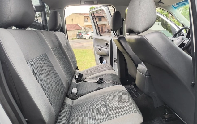 imagem-https://www.socarrao.com.br/sc-vehicle-images-prod/4256560/1790907775339-V2hhdHNBcHAgSW1hZ2UgMjAyNi0xMC0wMSBhdCAyMy4wNS4wMy5qcGVn.jpeg