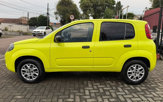 imagem-https://www.socarrao.com.br/sc-vehicle-images-prod/4256645/1790908807303-V2hhdHNBcHAgSW1hZ2UgMjAyNi0wOS0zMCBhdCAxOC4xOC4xOSAoMSkuanBlZw.jpeg