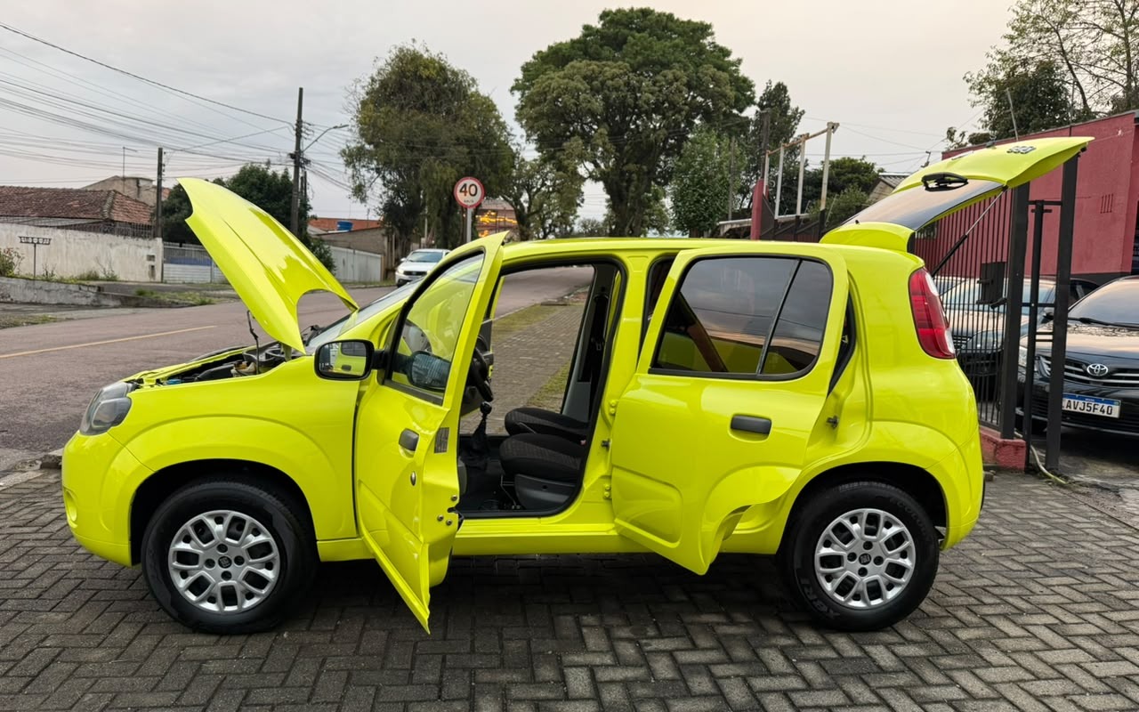 imagem-https://www.socarrao.com.br/sc-vehicle-images-prod/4256645/1790908808406-V2hhdHNBcHAgSW1hZ2UgMjAyNi0wOS0zMCBhdCAxOC4xOC4yMiAoMikuanBlZw.jpeg