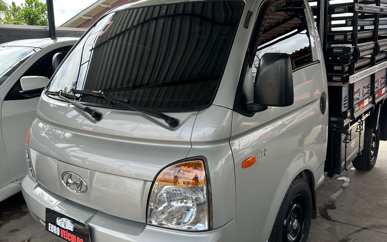imagem-https://www.socarrao.com.br/sc-vehicle-images-prod/4259741/1790939206593-SU1HXzIyMzAuanBlZw.jpeg