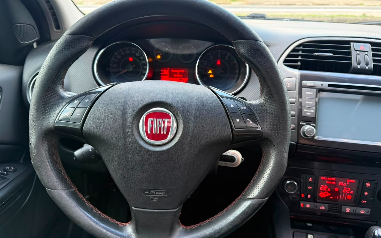 imagem-https://www.socarrao.com.br/sc-vehicle-images-prod/4259759/1790941091982-V2hhdHNBcHAgSW1hZ2UgMjAyNi0wNy0zMSBhdCAxNy40NS40MSAoMSkuanBlZw.jpeg