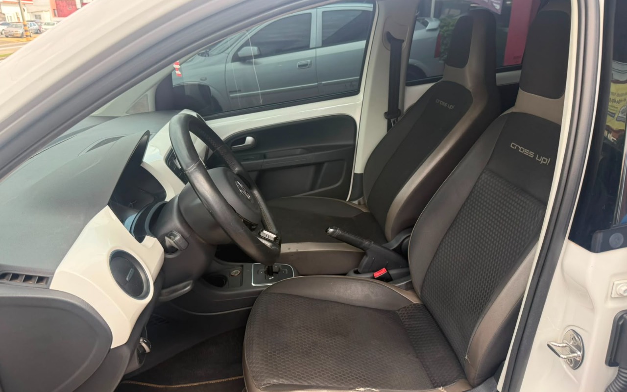 imagem-https://www.socarrao.com.br/sc-vehicle-images-prod/4259762/1790941417117-V2hhdHNBcHAgSW1hZ2UgMjAyNi0wNy0zMCBhdCAxMi4yNS4xNy5qcGVn.jpeg