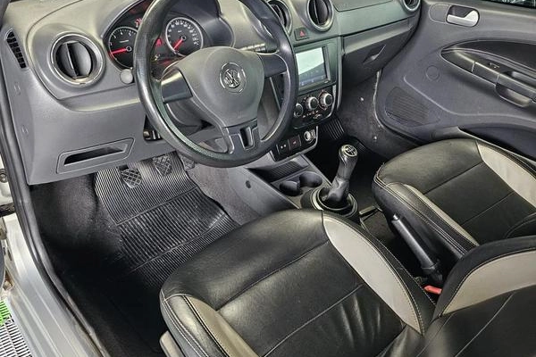 imagem-https://www.socarrao.com.br/sc-vehicle-images-prod/4259765/1790941604866-8468727_2_B_f5f8594a66.jpeg